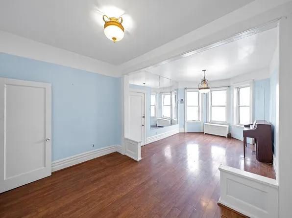 968 Saint Johns Pl, Brooklyn, NY 11213