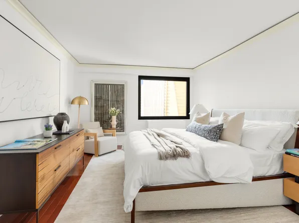 10 West 66th Street image 12 of 35