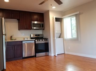 18757 Victory Blvd, Reseda, CA 91335