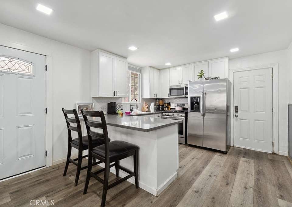 1st image of 603 Hill St