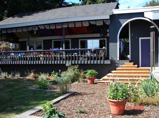 21501 Tramp Harbor Rd SW, Vashon, WA 98070