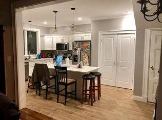 4 Bedlow Ave, Newport, RI 02840