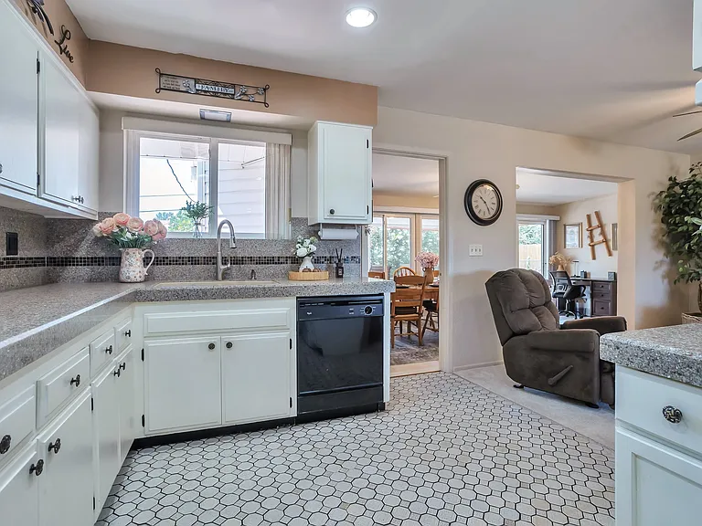 10113 W Pebble Beach Dr — Photo 6
