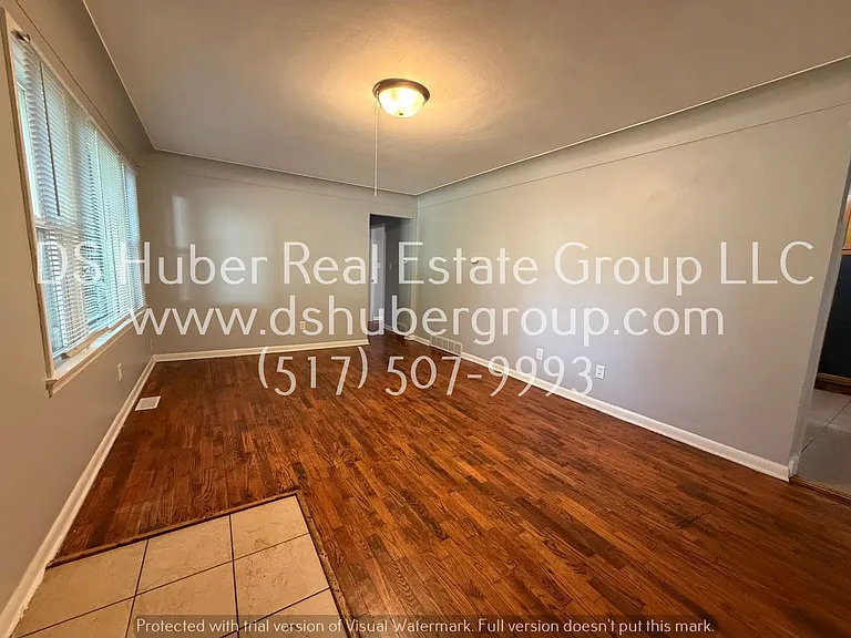 617 Dunlap St — Photo 2
