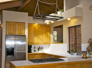 3560 Foxwood Pl, Santa Rosa, CA 95405