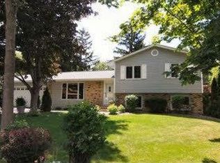 7171 Yucca Cir N, Maple Grove, MN 55311