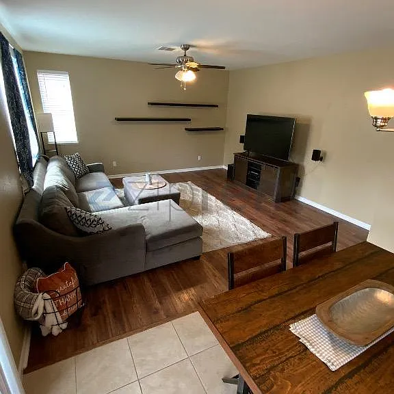 8018 Finchley Ct — Photo 73