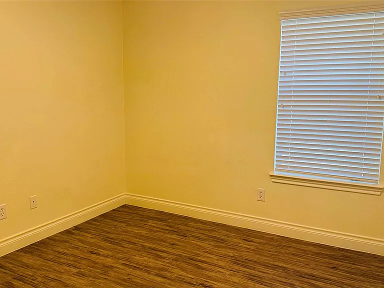 20210 Glen Burn Ct — Photo 19