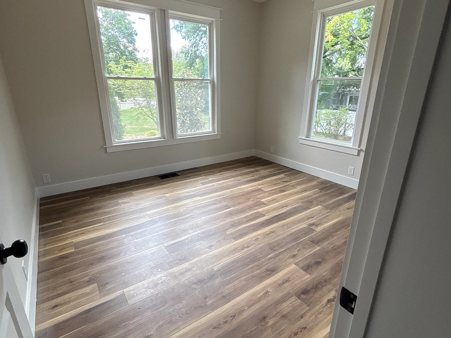 3 bed, 2278 sqft, $2,000 — Photo 4