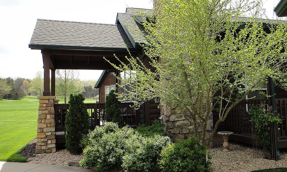 2nd image of 16 Cottage Park E