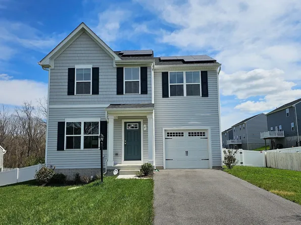 6 Charlotte St, Hagerstown, MD 21740