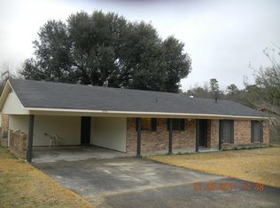 8561 Meadow Parkway Dr, Shreveport, LA 71108
