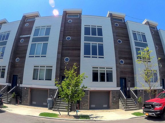 4th image of 155 Beach 5th St #A