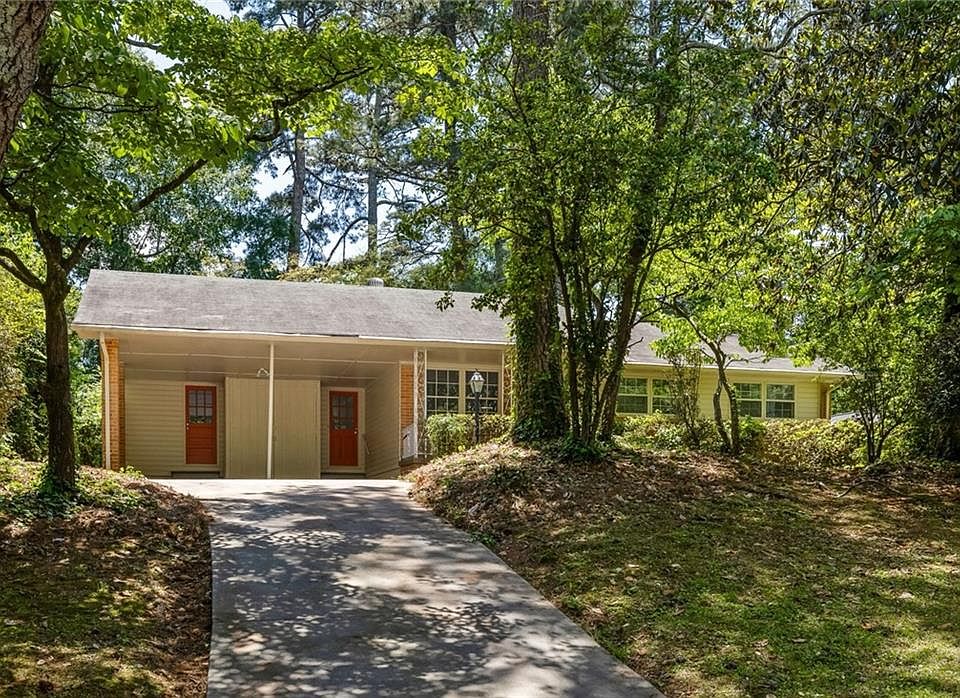 1st image of 2569 Wilson Woods Dr
