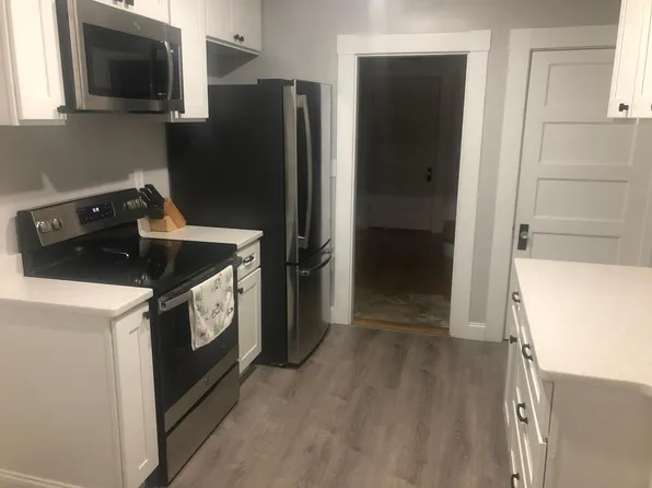 957 Union St #957, Manchester, NH 03104