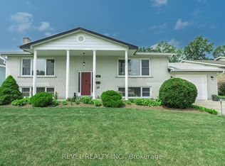 3641 Rapids View Dr, Niagara Falls, ON L2G 7M8