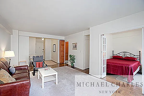 Sold by Michael Charles New York | media 4