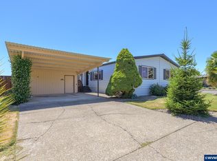 1444 NW 9th Ct, McMinnville, OR 97128