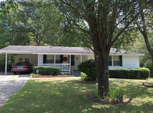 258 Nubb Rainey Rd, Hattiesburg, MS 39401