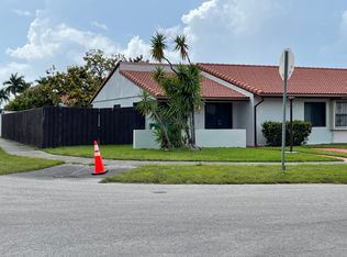 134 SW 96th Ave, Miami, FL 33174