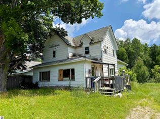 19190 130th Ave, Tustin, MI 49688
