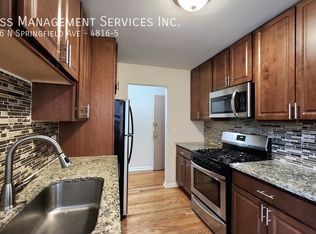 4816 N Springfield Ave #5, Chicago, IL 60625