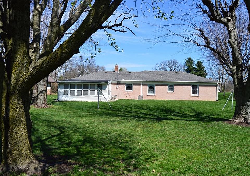 2nd image of 1641 Weslow Ct