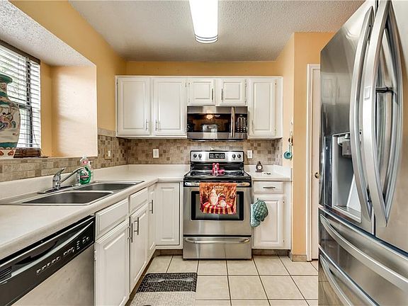 2nd image of 4306 Forest Point Dr