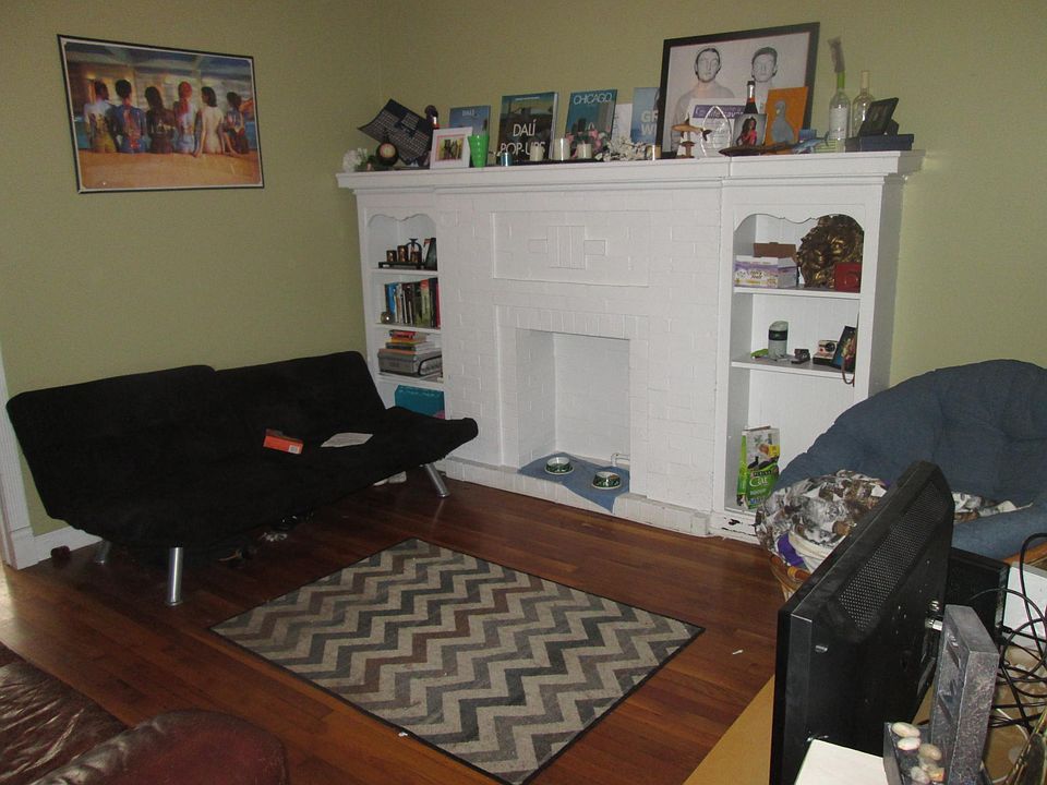 1st image of 1304 W Albion Ave #3F