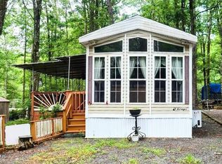 108 Deer Run, Milford, PA