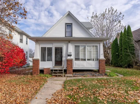 1322 15th St #A, Moline, IL 61265