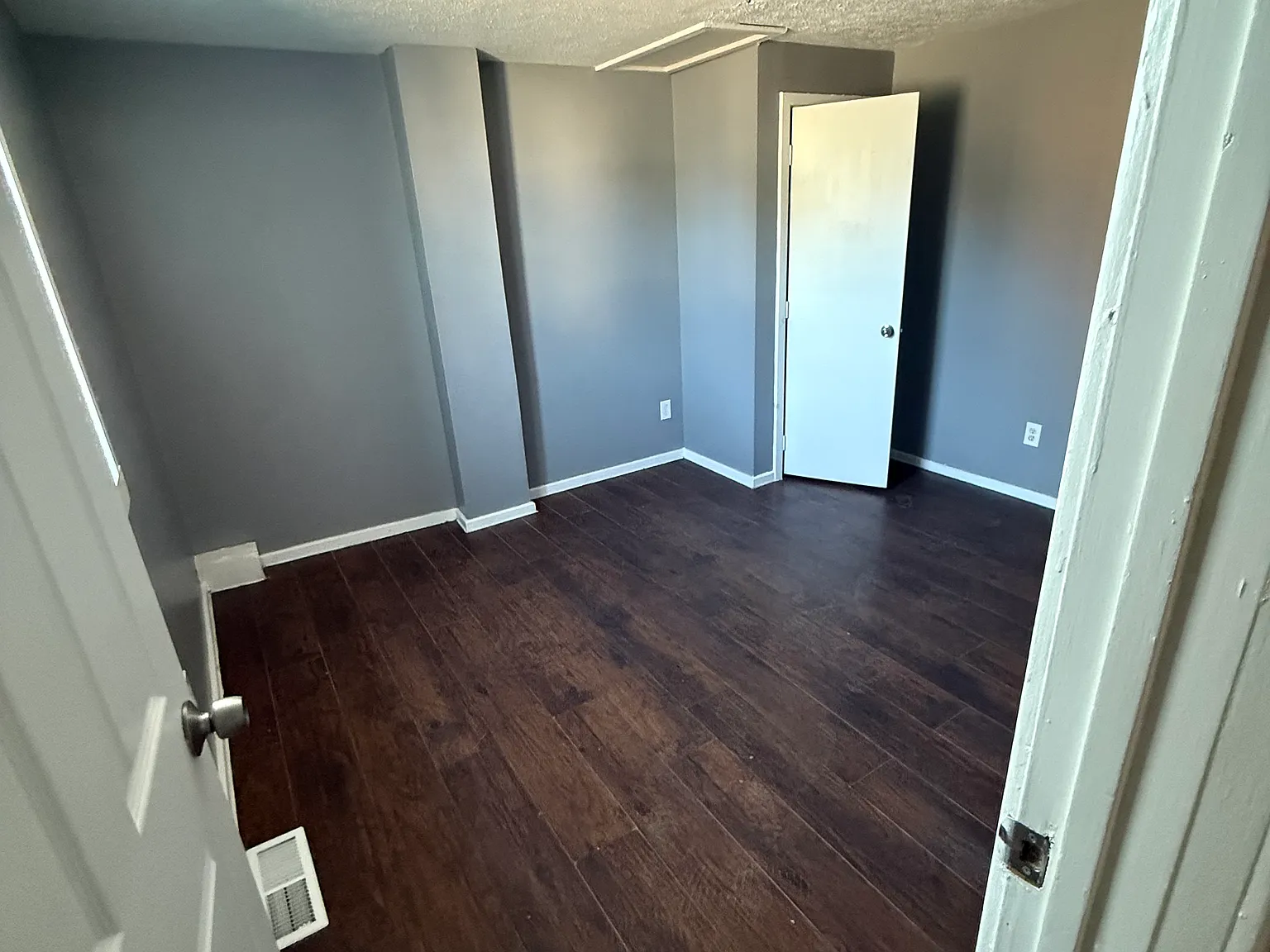 1 bed, 500 sqft, $950 — Photo 4