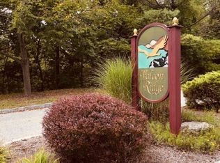 35 Falcon Ridge Way N, Hamburg, NJ 07419