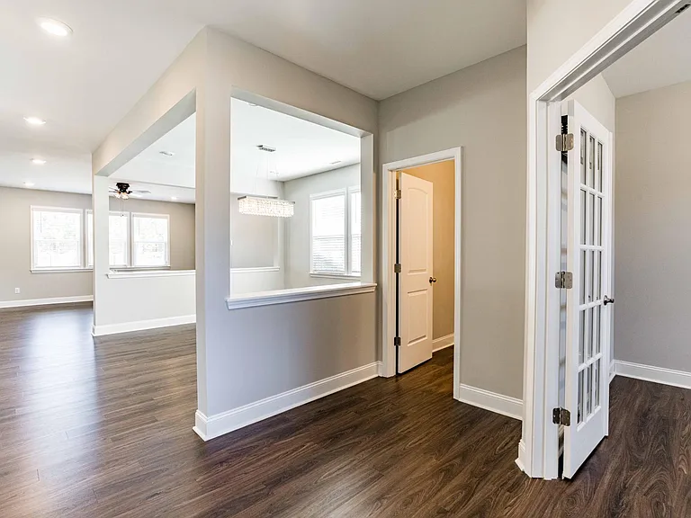 3409 Dover Wood Ln — Photo 6