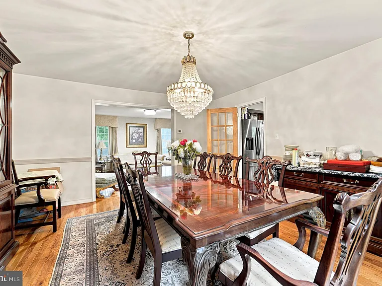 315 Pheasant Hill Dr — Photo 6