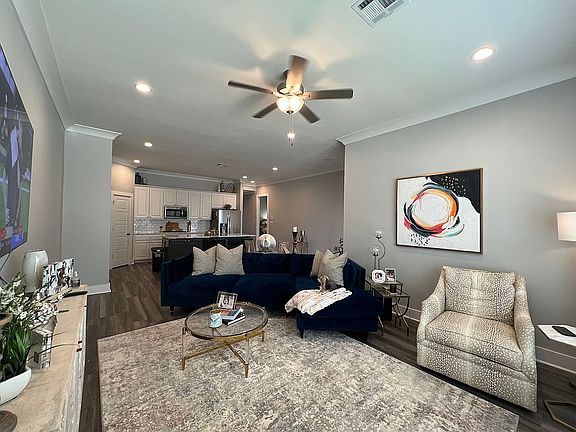Living room kitchen