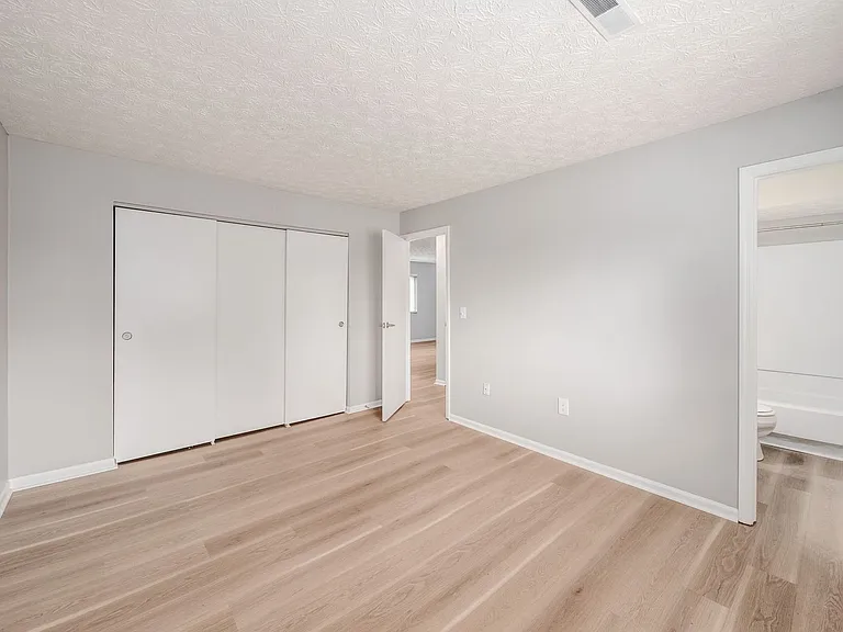 7992 Harmill Dr — Photo 14