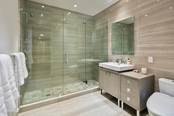 Sold by Corcoran | media 24