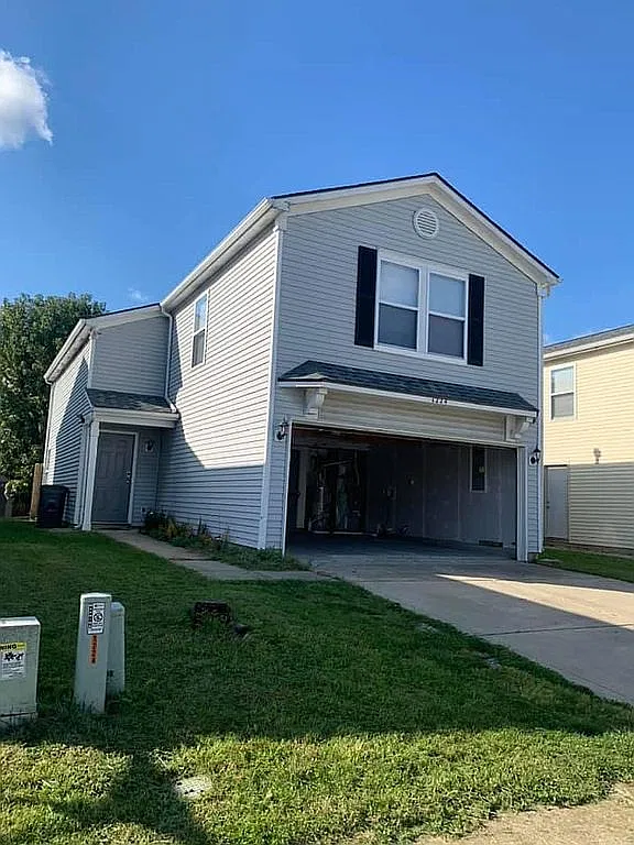 1224 Odell Ln photo 1