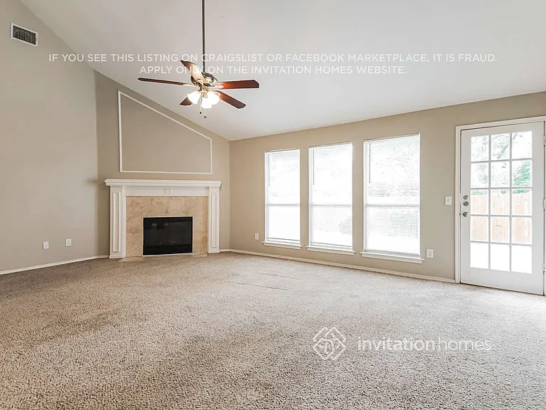 7714 Straits Dr — Photo 5