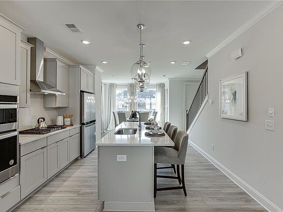 6521 Beacon Drive 369 Elevation Image 4