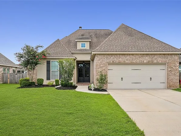 6017 Canary Dr, Madisonville, LA 70447
