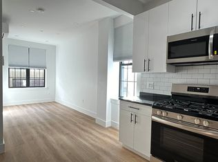 2016 Menahan St #2R, Ridgewood, NY 11385