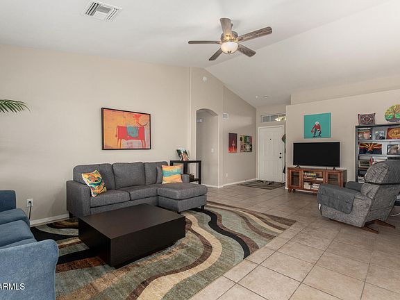 4th image of 1298 E BRENDA Drive