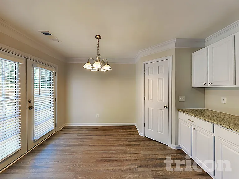 41 Walden Xing NW — Photo 4