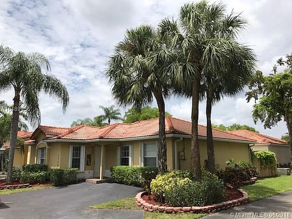 2nd image of 5770 NW 98th Ct