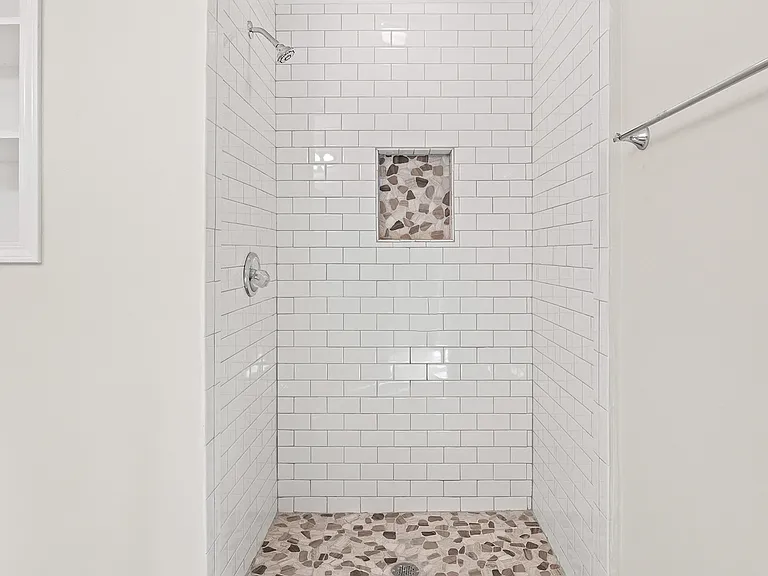 3839 Rome Dr — Photo 29