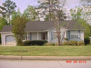 3826 Clarendon Pl, Rex, GA 30273