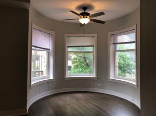 847 W Wellington Ave #2VF, Chicago, IL 60657