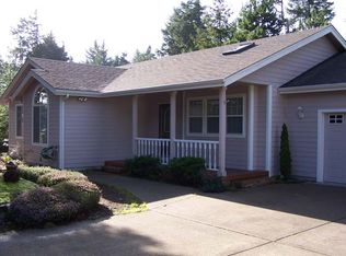 2201 13th St, Florence, OR 97439